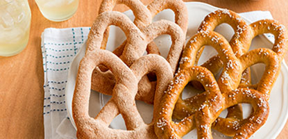 a plate of pretzels